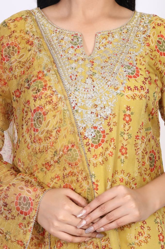 Yellow Embroidered Anarkali Organza Kurta with Flared Pant and Dupatta Set — photo 3