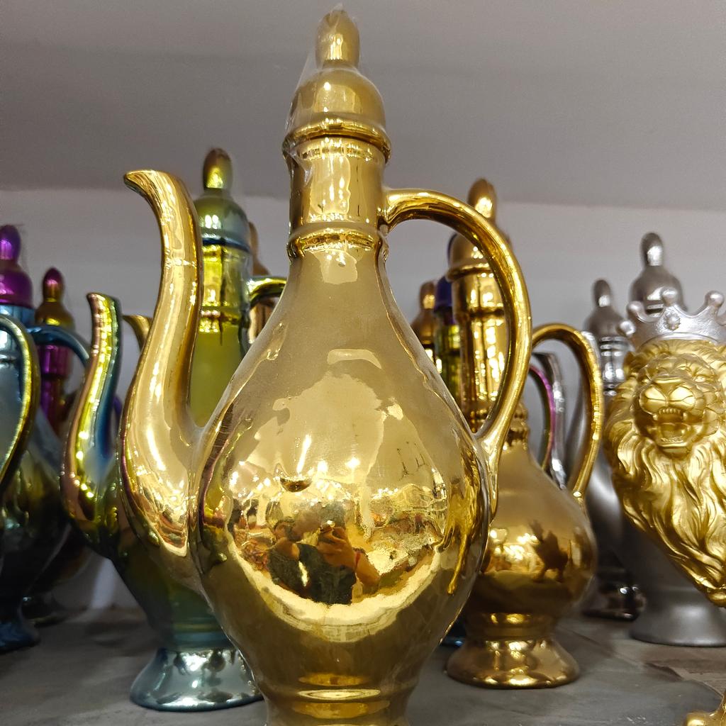 Gold Vase with Handle | Decorative | Glass | Gold