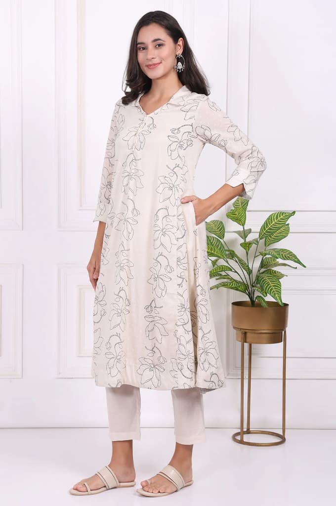 Off-White Floral Printed Pure Cotton Straight Kurta with Pants Set — photo 4