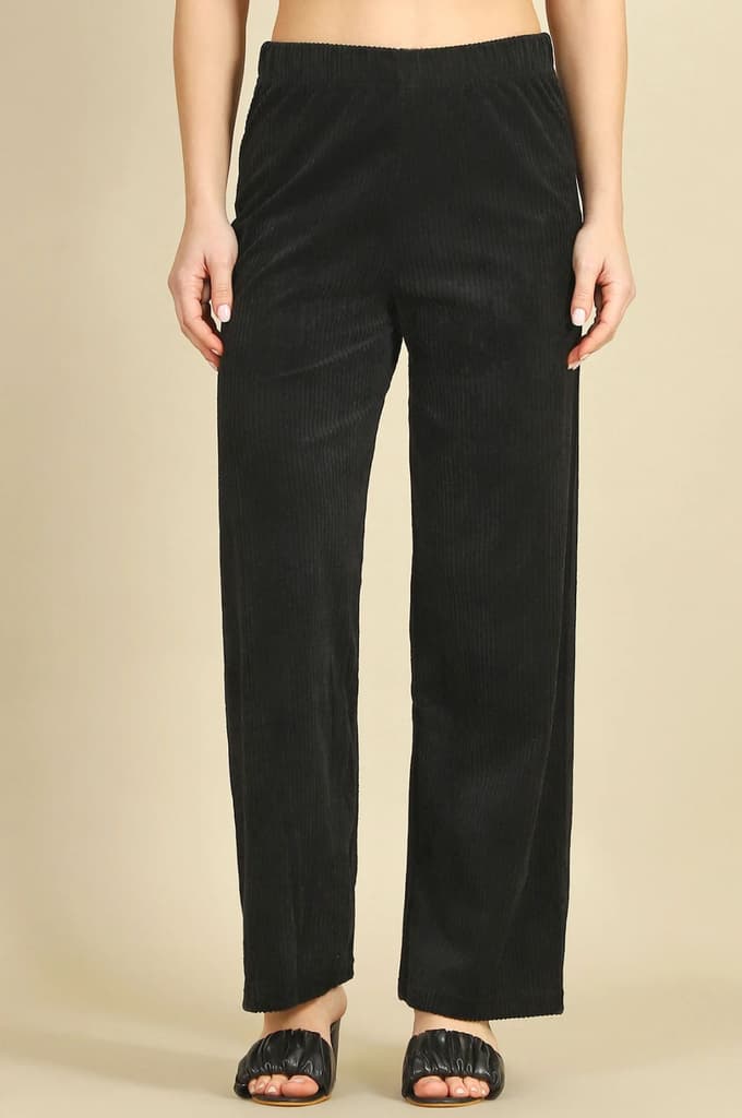 Black Solid Straight Fit Cotton Pants With Slip On Closure — photo 2