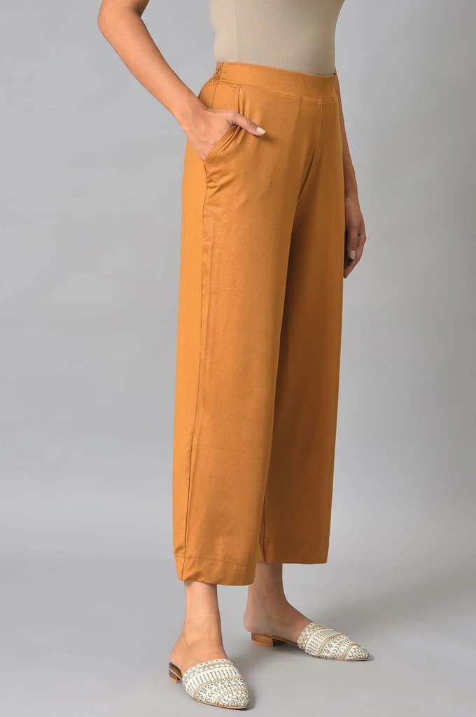 Brown Solid Straight Fit Palazzo With Slip On Closure — photo 4