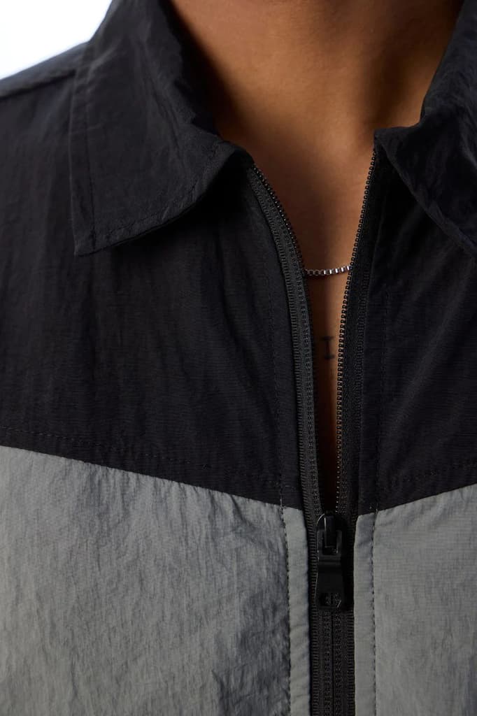 Multi-Pocket Utility Shirt — photo 6