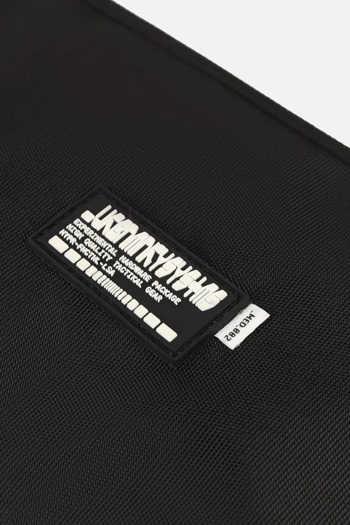 everyday carry_med002 — photo 3