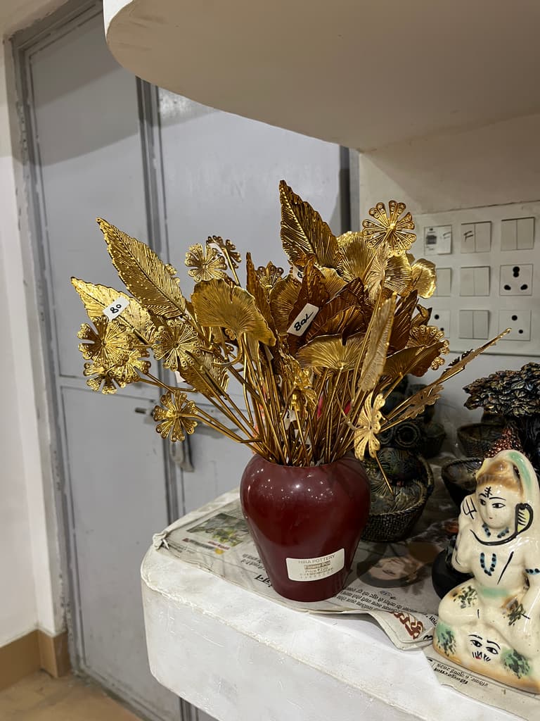 Gold Leaf Flower Arrangement | Home Decor | Gold Leaf | Gold