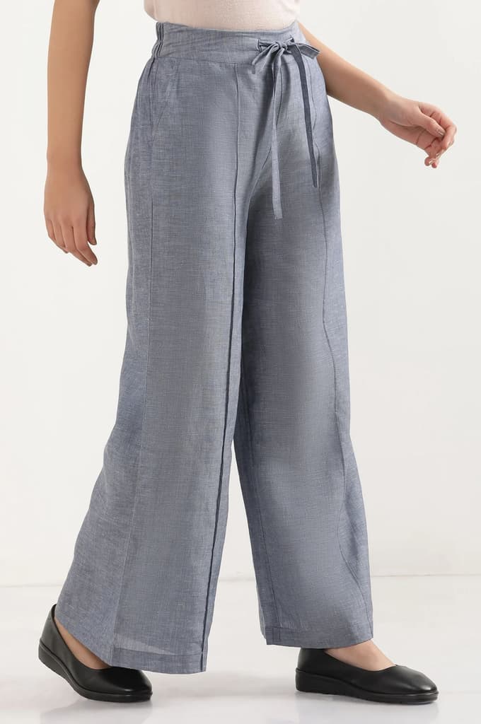 Blue Solid Flared Denim Pants With Tie Detail — photo 5