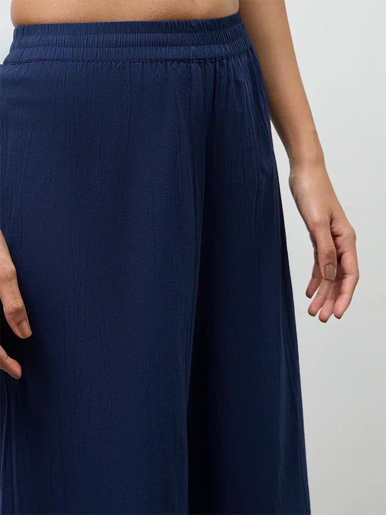 Utsa Navy Crinkle-Textured Cotton Pants — photo 3