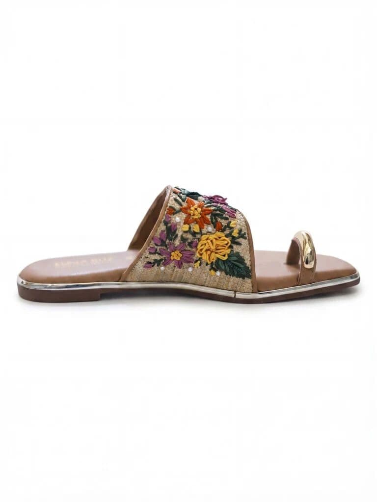 LUNA BLU Multicolor Floral-Embroidered Kolhapuri Sandals — photo 2