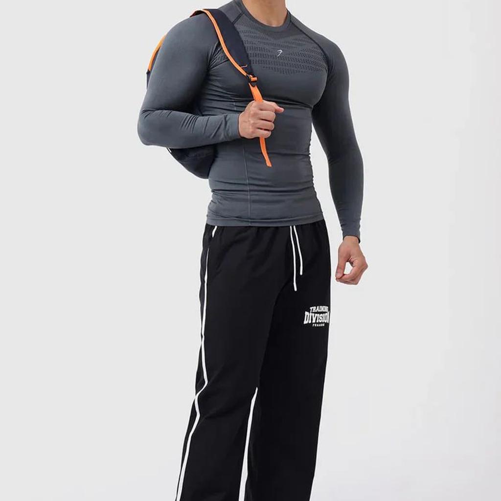 Seamless Division Set