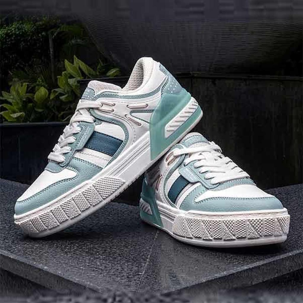 RedTape Sneaker Casual Shoes For Women | Comfortable Cushioned Insole, Slip-Resistant, and Dynamic Arch Support