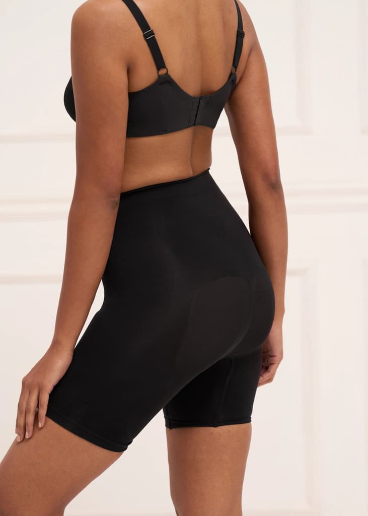 Mid Waist Butt Lifting Shorts — photo 4