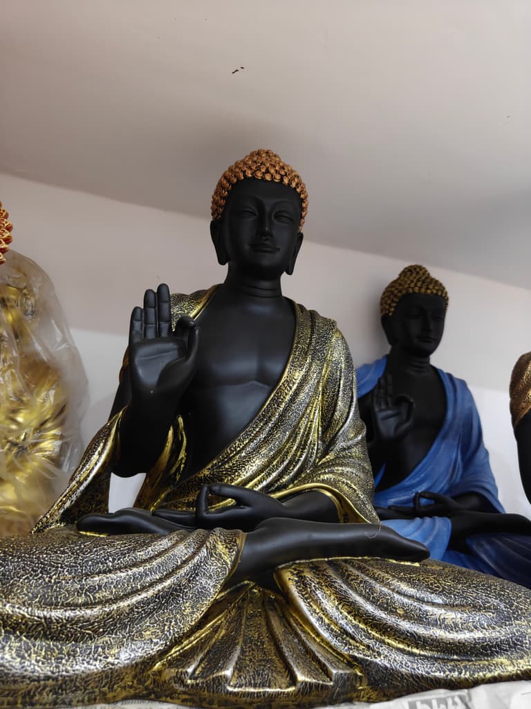 Black Buddha Statue | Decorative | Gold | Meditation