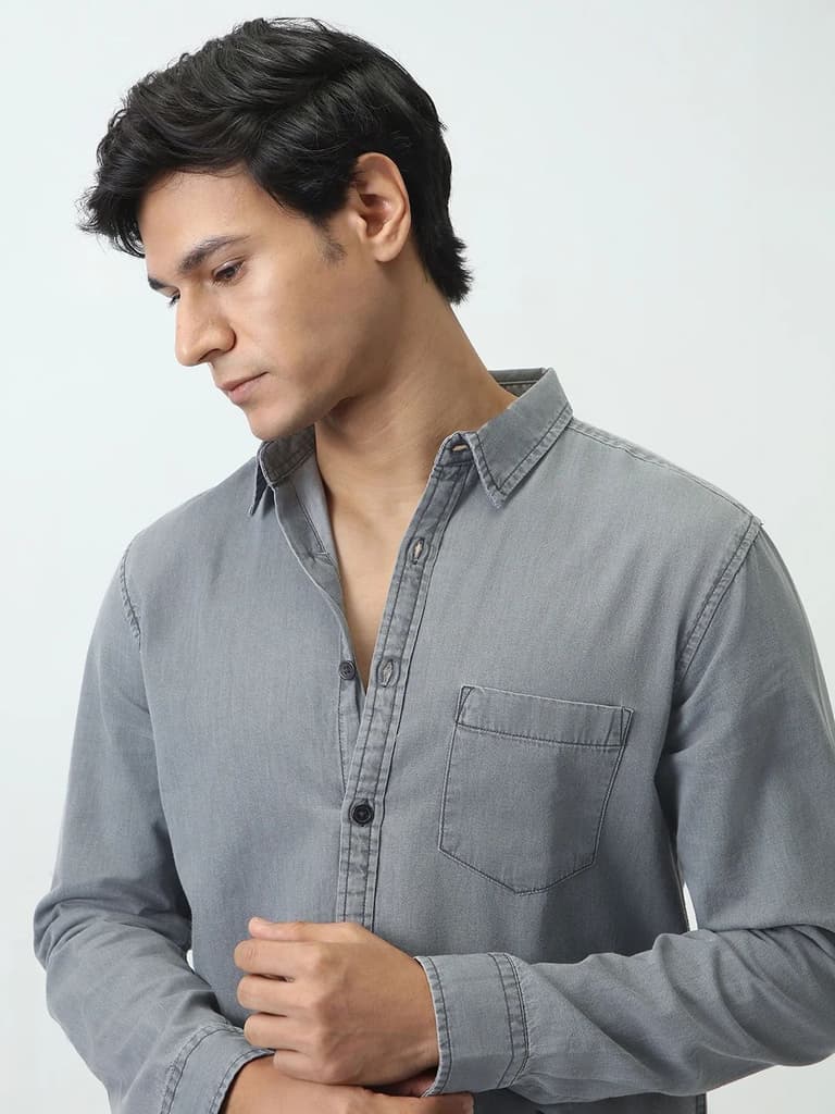 Men's Ice Grey Regular Fit Full Sleeve Solid Denim Shirt — photo 5