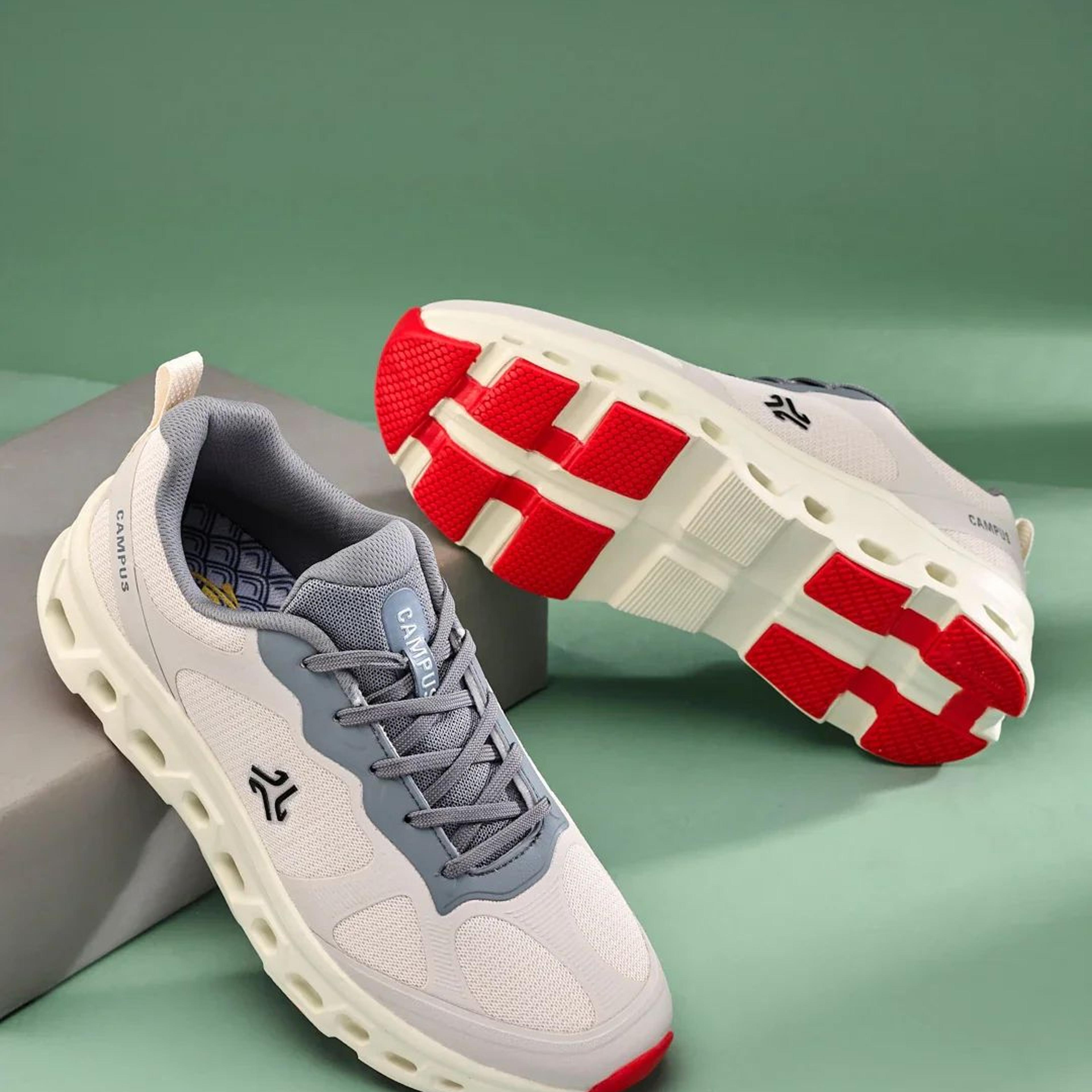 CRUNK White Men's Running Shoes