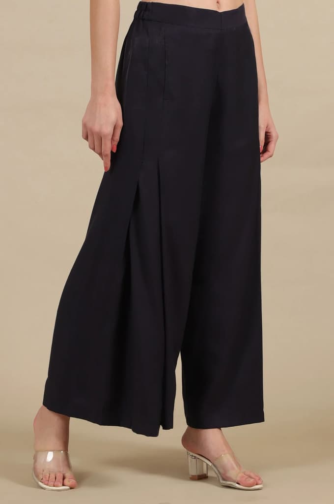 Blue Solid Flared Rayon Palazzo With Pleats — photo 4
