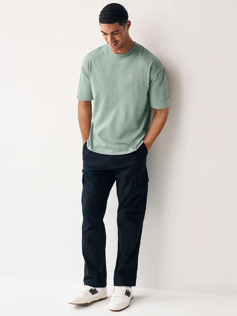 Men's Granite Green Solid Round Neck Oversized Half Sleeve Cotton T-Shirt — photo 4
