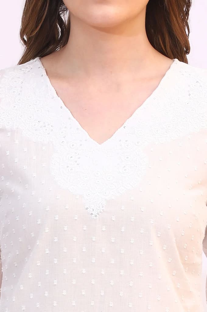 White Mirror Work Pure Cotton Straight Kurta — photo 3