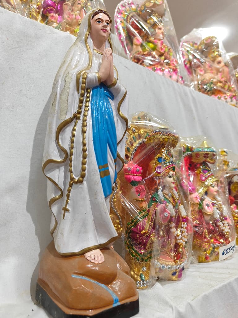 White Statue of Mary | Religious Decoration | Gold | Blue
