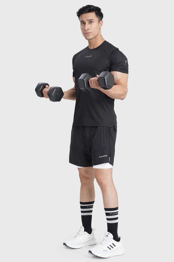 Checks Running T-shirt Black — S