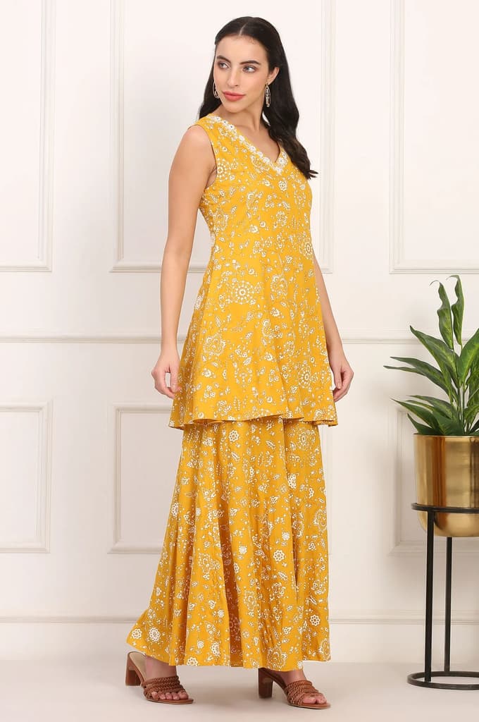 Mango Yellow Floral Printed Embroidered Neck Flared Kurta, Sharara and Dupatta Set — photo 6