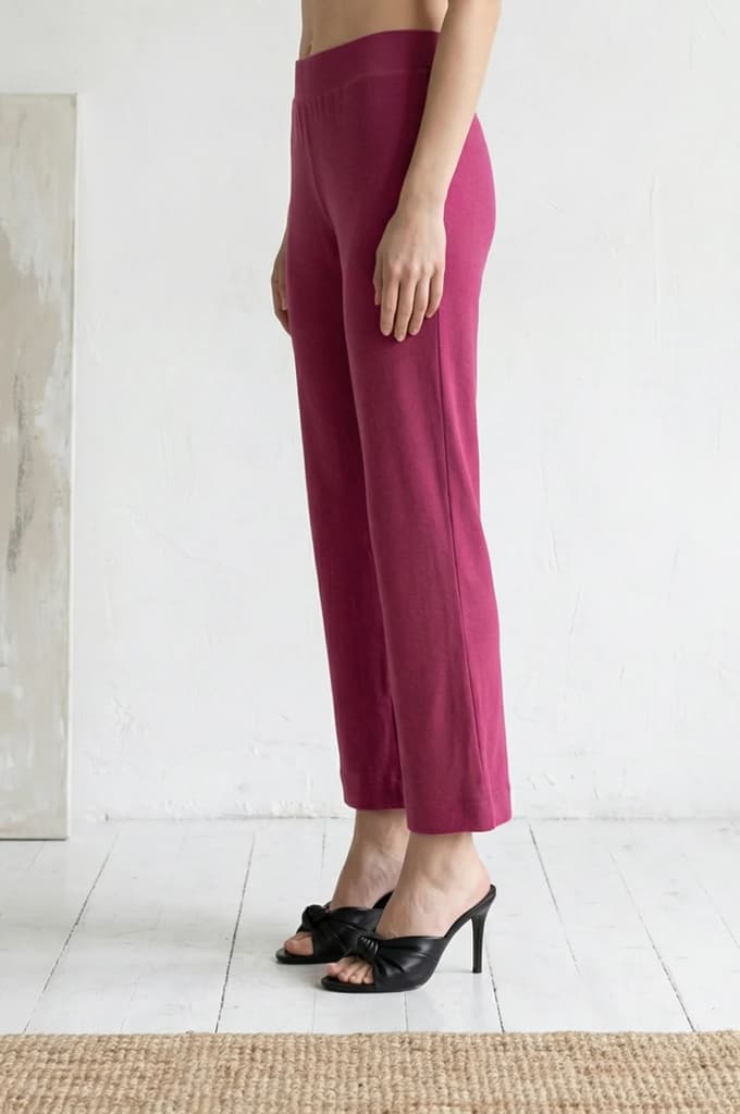 Magenta Solid Cotton Blend Ankle Length Flared Pants — photo 2