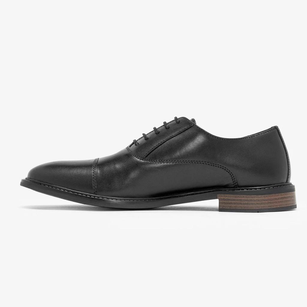 Oxford Shoes for Men in Black | Low-Cut Formal Dress Shoes. — photo 3