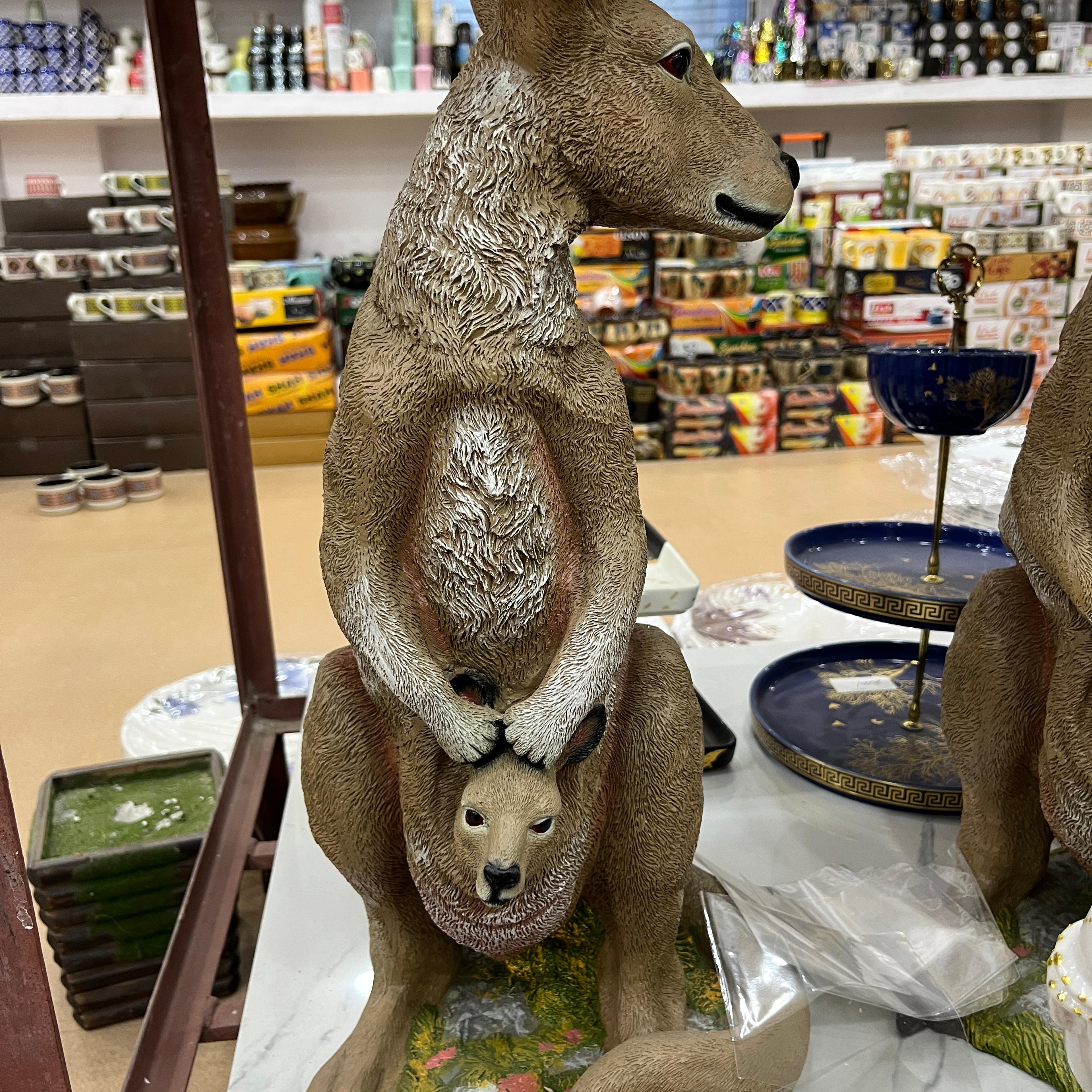 Kangaroo Family Statue | Sculpture | Bronze | Brown and Tan