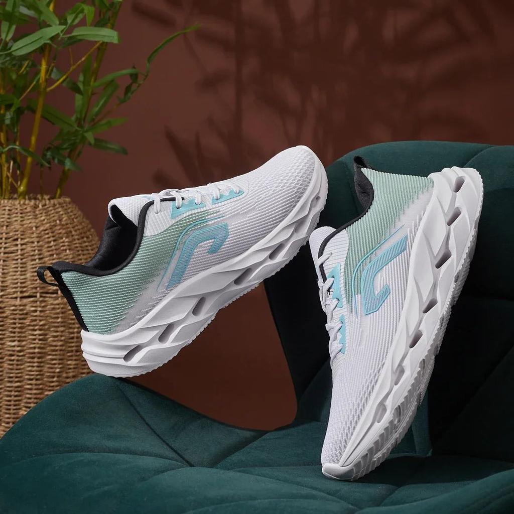 LOOPD White Men's Running Shoes