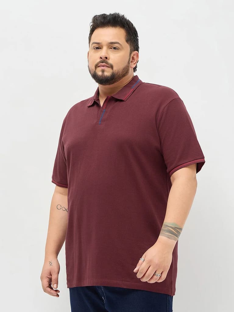 Plus Men's Maroon Solid Regular Fit Half Sleeve Cotton Polo T-Shirt — photo 2