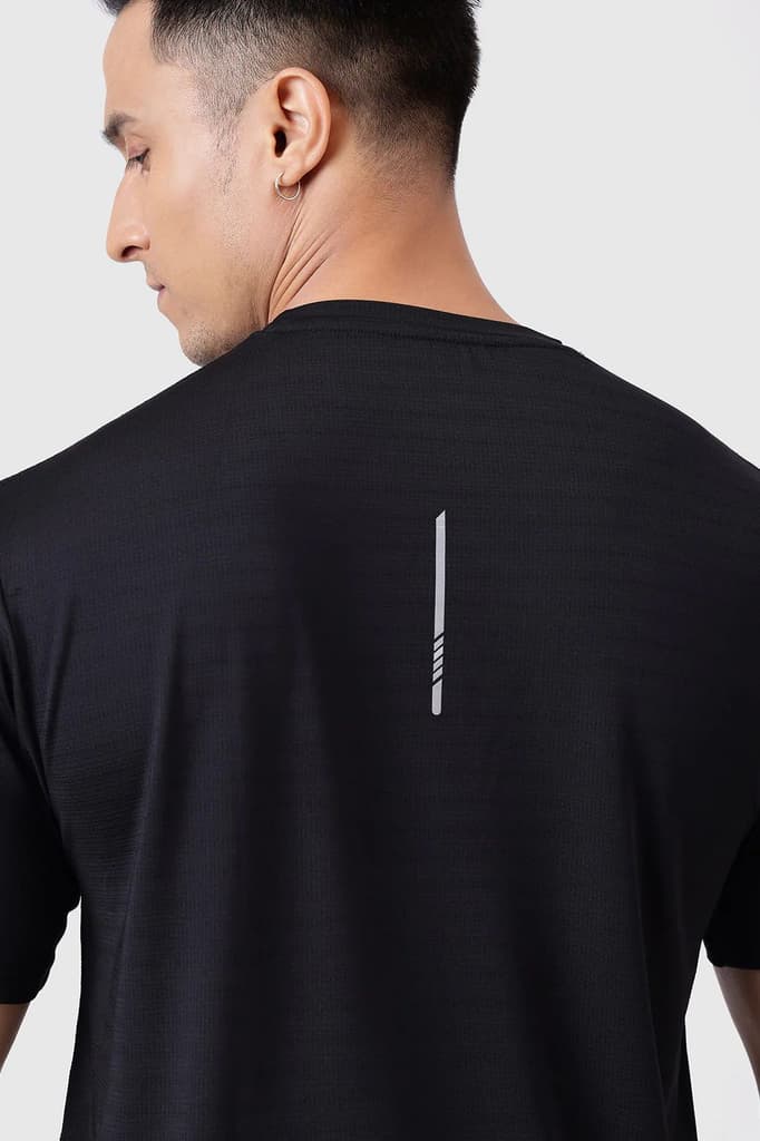 Ember Running T-shirt Black — photo 5