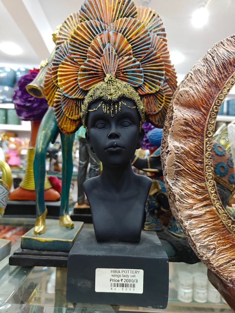 Black Hair Statue | Art Deco | Ceramic | Black