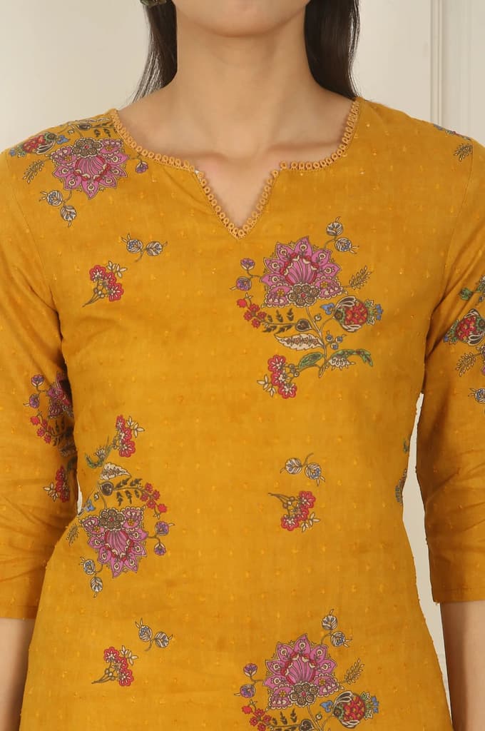 Mustard Yellow Swiss Dot Textured Cotton Straight Kurta — photo 4