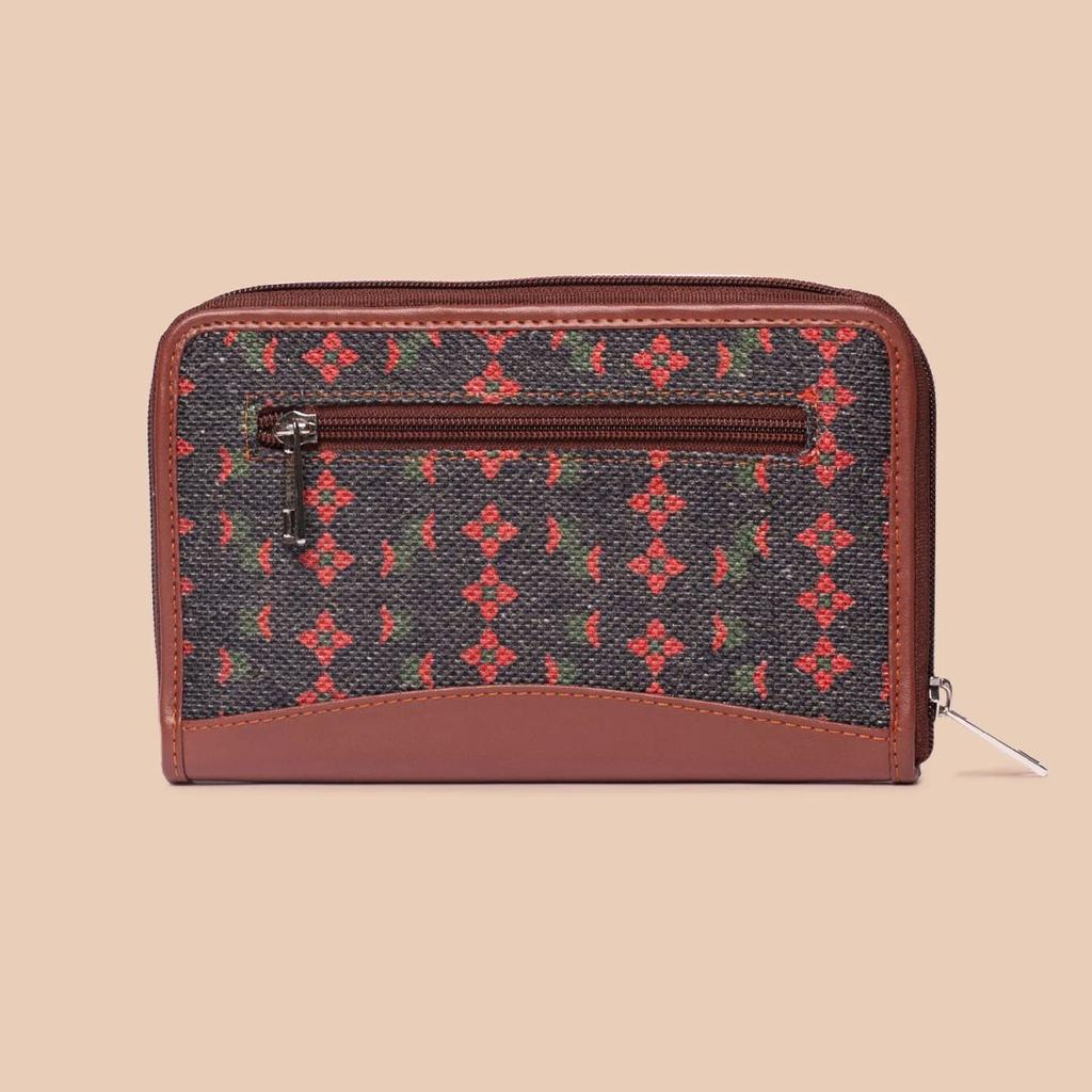 Shobha Niwas Lotus Motif Chain Wallet