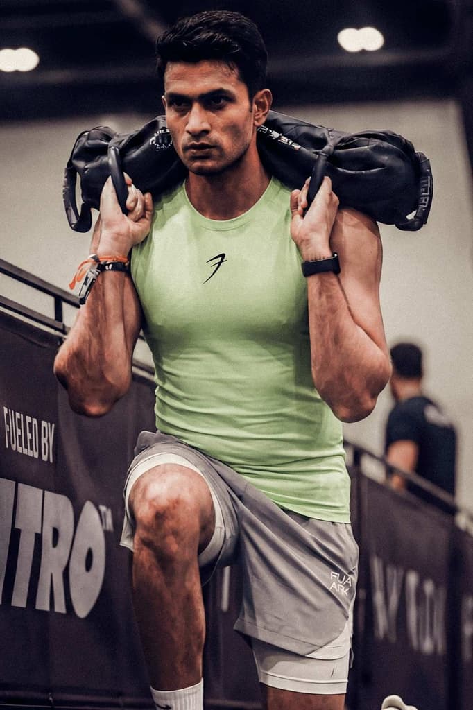 Compression Sleeveless Tank Lime — S