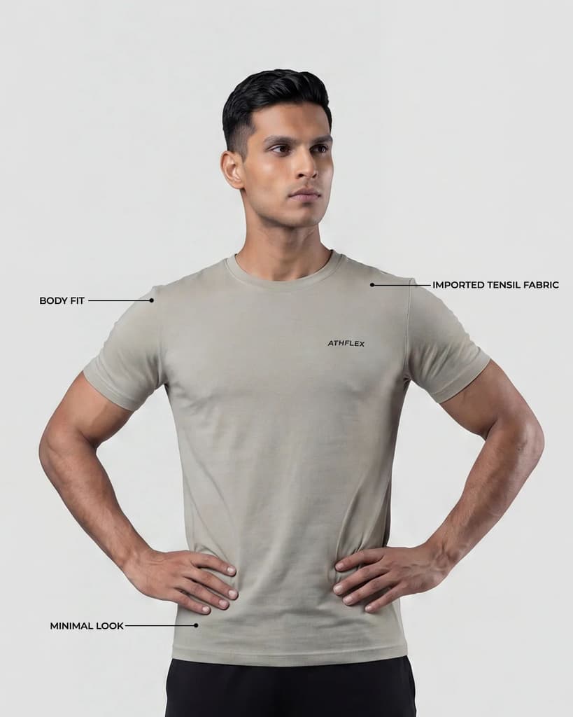 Muscle Fit T-Shirt — photo 4