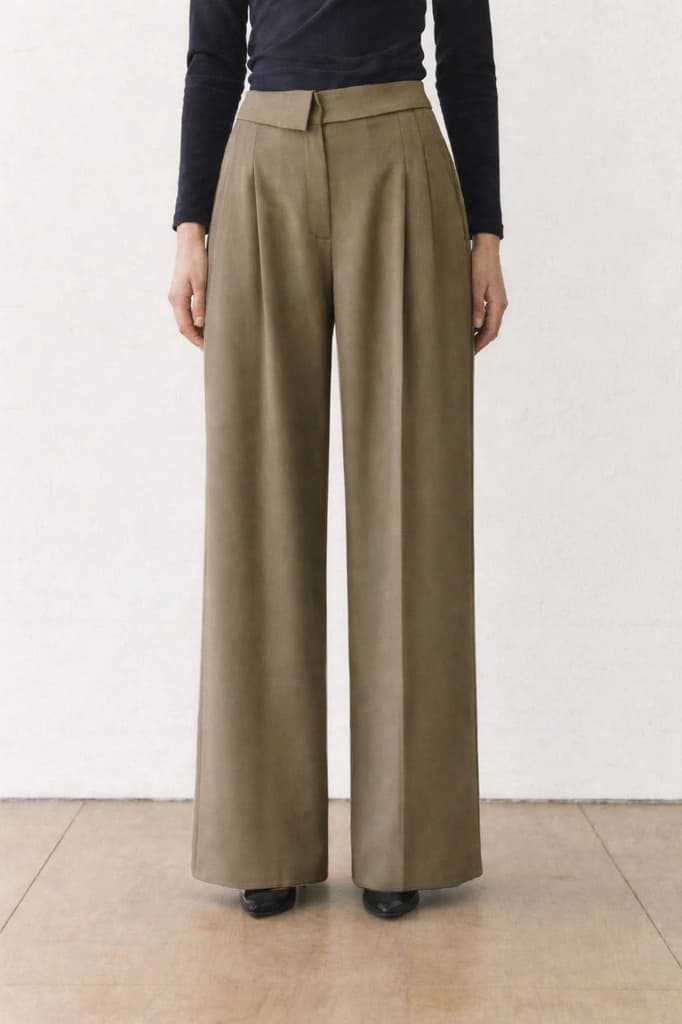 Clean Collar Waist Pleated Trousers — photo 10