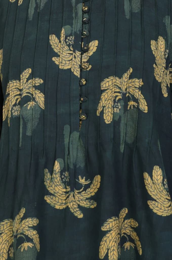 Green Block Botanical Printed Pure Cotton Flared Top — photo 7