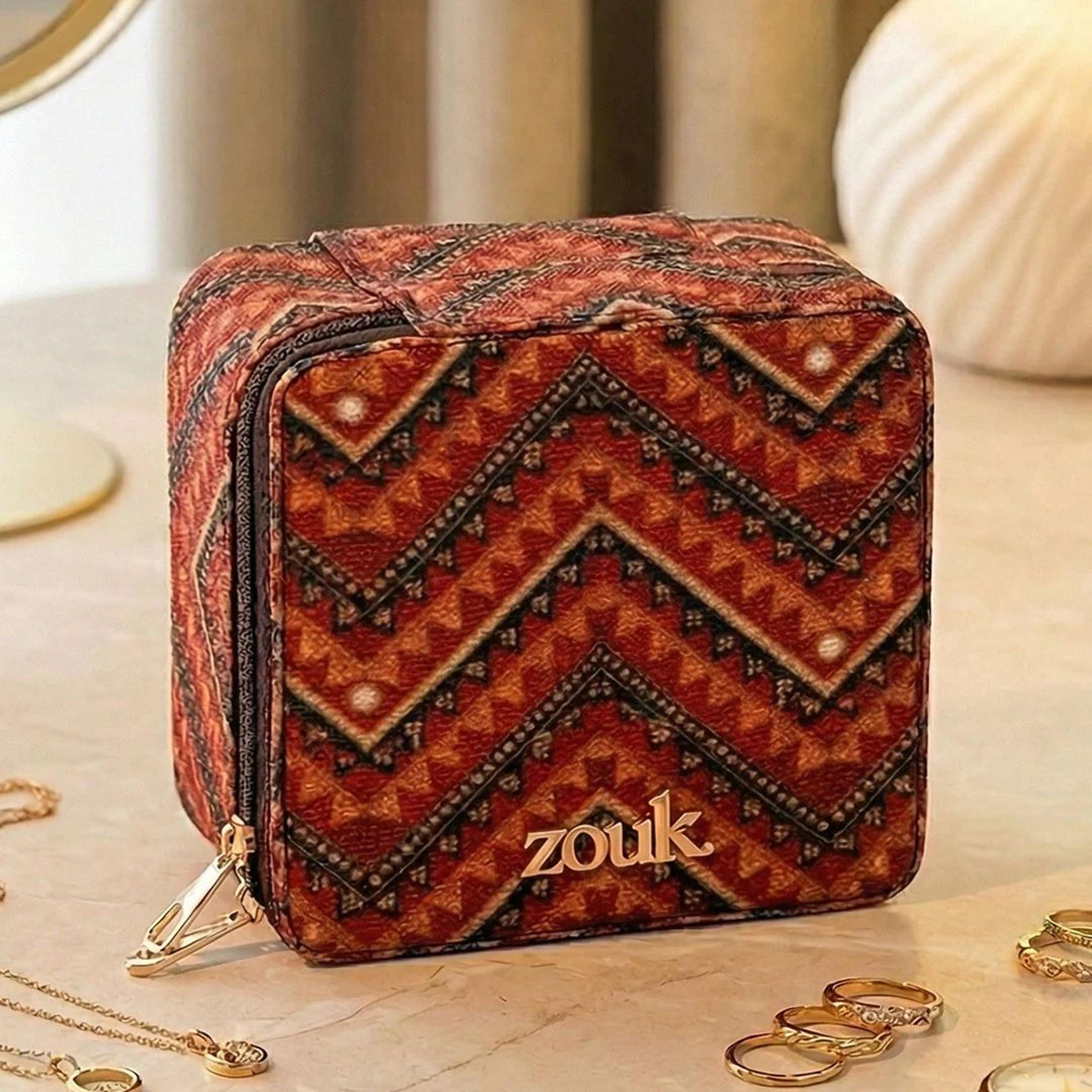 Dharwad Leher Noor Jewellery Box