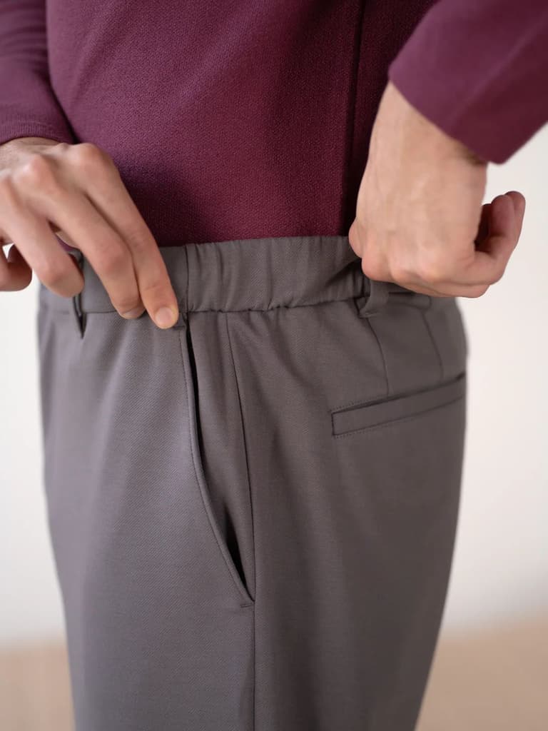 Runway Grey Stretchable Travel Pants — photo 6