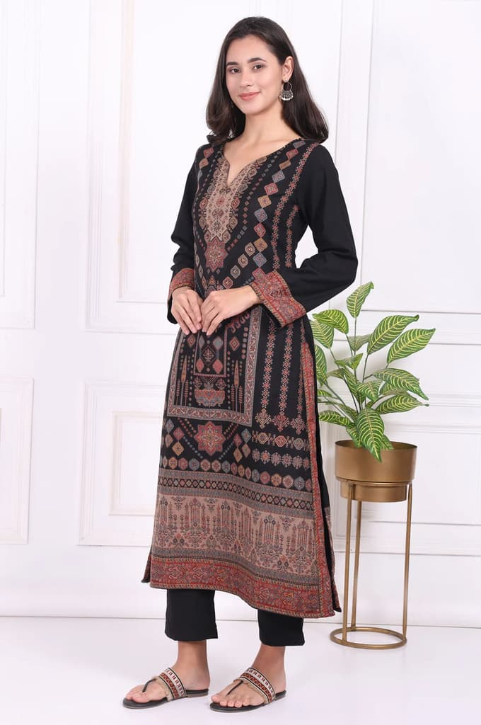 Black Ethnic Motifs Printed Straight Kurta, Pants and Shawl Set — photo 4