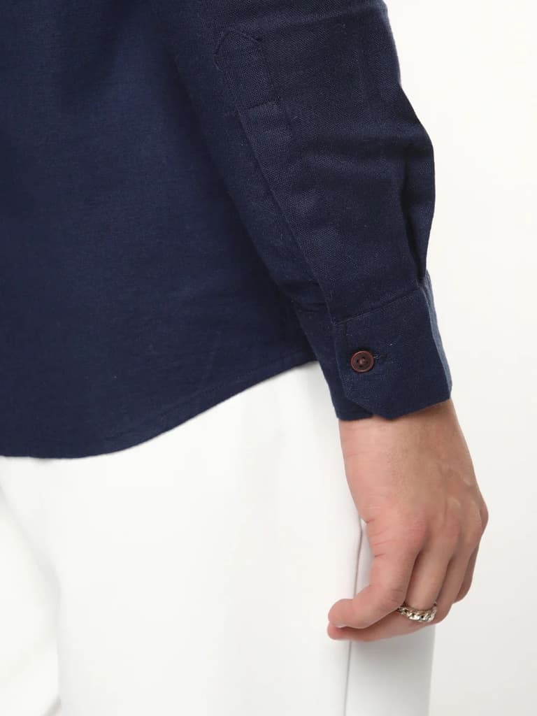 Men's Navy Linen Blend Full Sleeve Relaxed Fit Mandarin Collar Casual Solid Shirt — photo 5