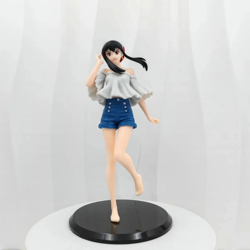 Yor Forger PVC Figure | Lady Spy Figure — photo 2