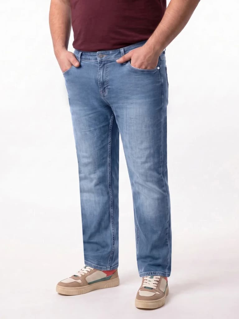 Plus Men's Light Blue Relaxed Fit Washed Denim Jeans Non-Stretchable — photo 2
