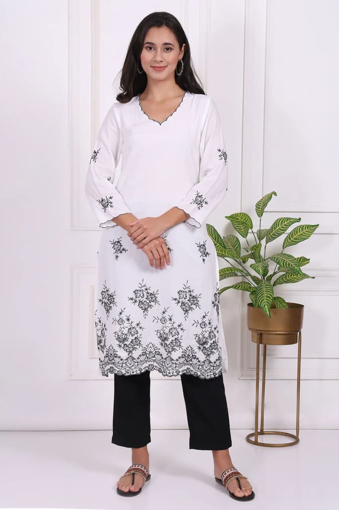 White Floral Printed Thread Embroidered Rayon Straight Kurta