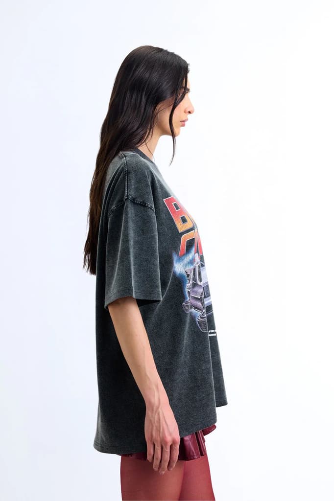 Backseat Chaos Oversized T-shirt — photo 4