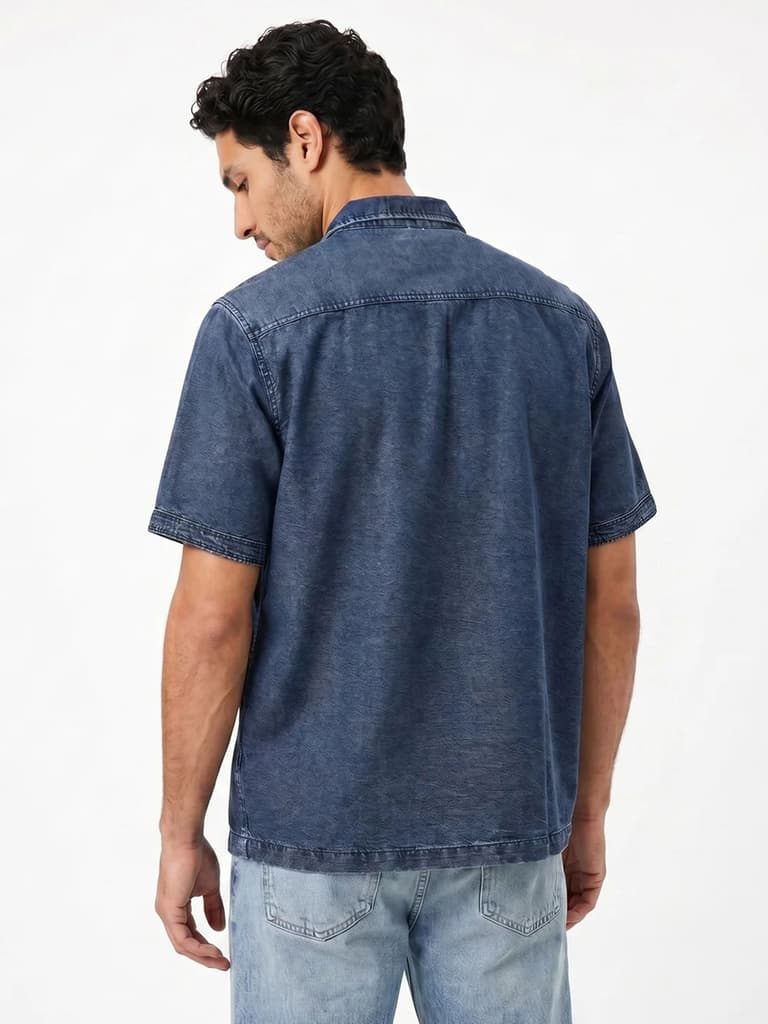 Men's Blue Oversized Fit Half Sleeve Solid Casual Denim Shirt — photo 3