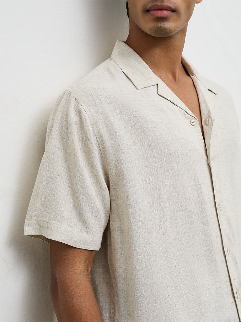 ETA Off-White Solid Relaxed-Fit Shirt — photo 3