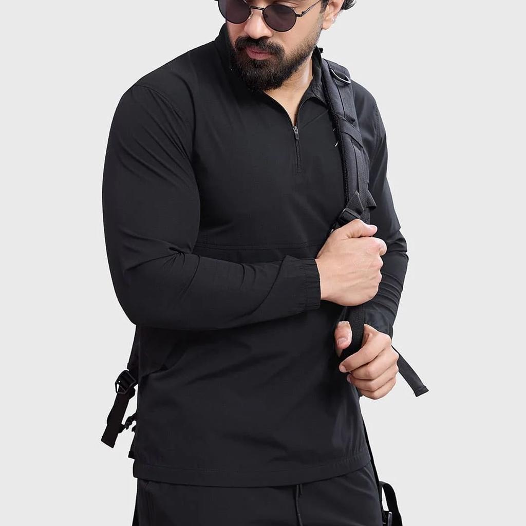 Thread Pullover Black
