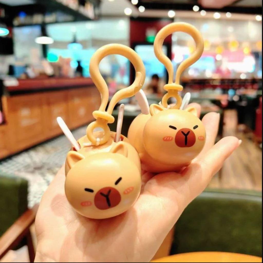 Flap Wings Novelty Keychain | Cute Animal Keychain — photo 3