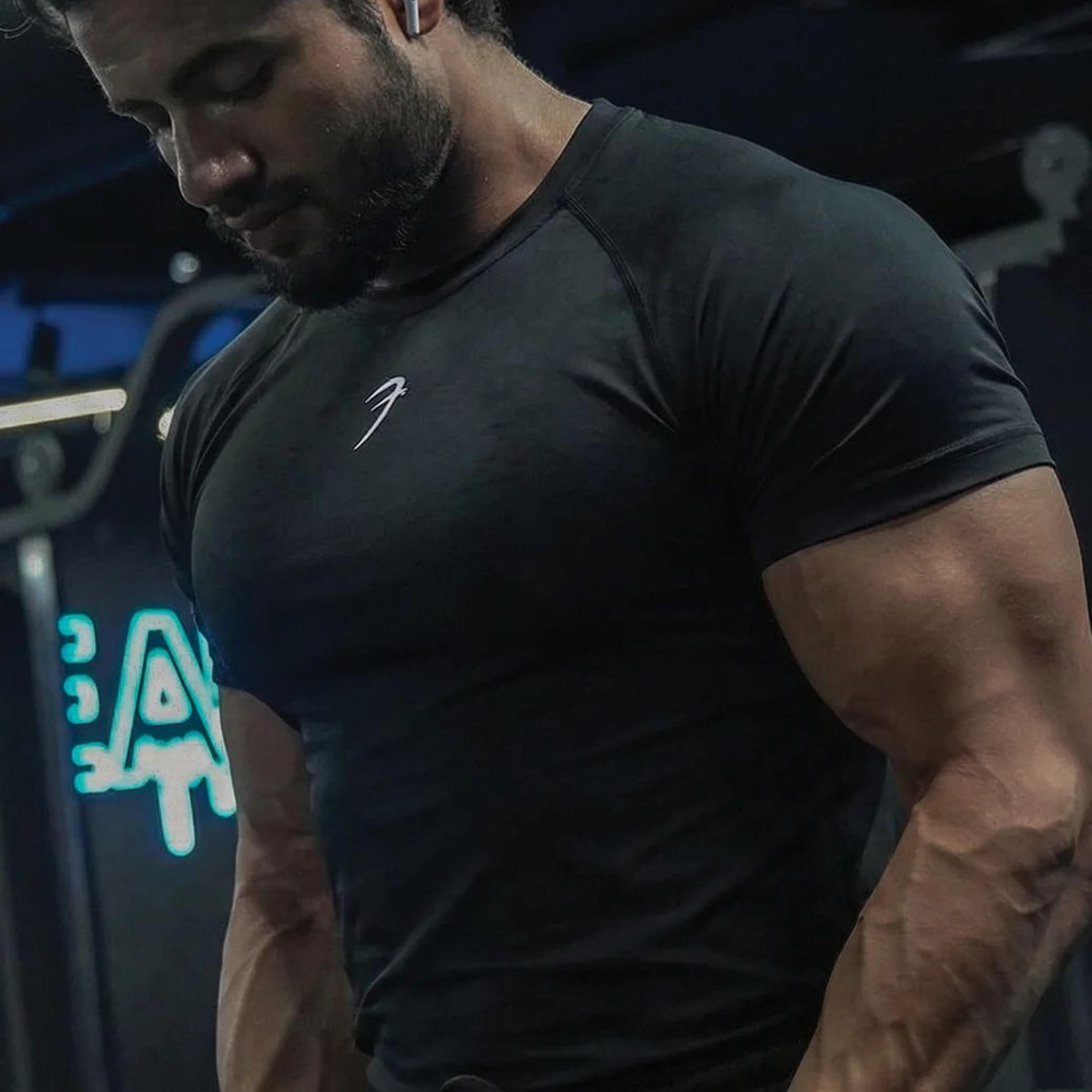 Bare Nylon T-shirt Black