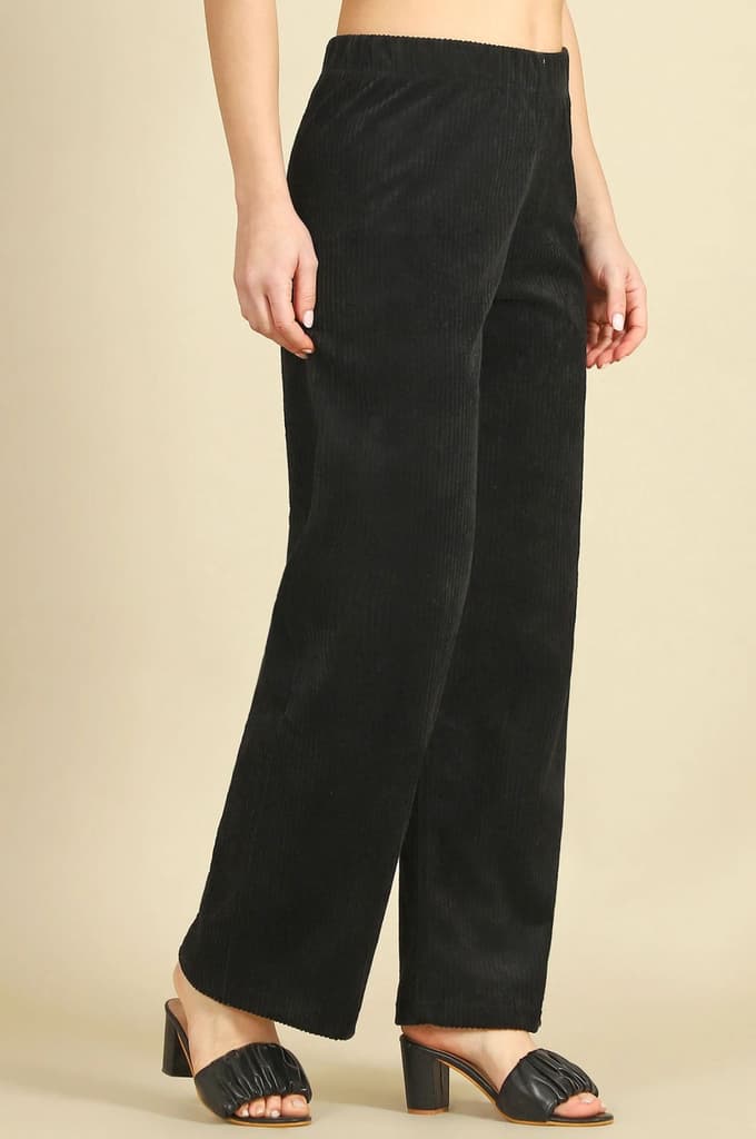 Black Solid Straight Fit Cotton Pants With Slip On Closure — photo 6